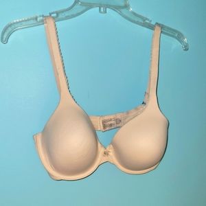 💛3/$30💛Victoria's Secret Body By Victoria Nude Cream Full Coverage Bra sz. 34D